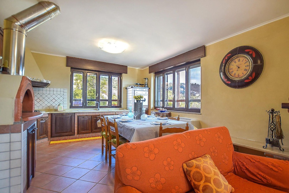 Photo of Kitchen in Laureana Cilento
