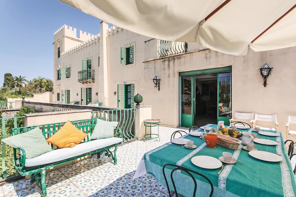 Photo of Outdoor in Venetico