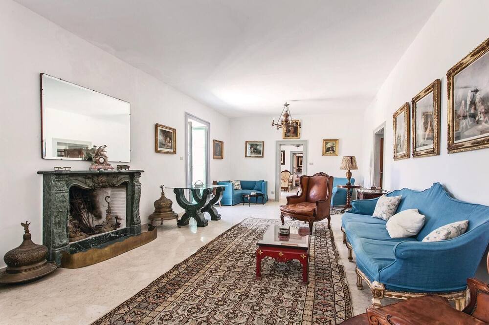 Photo of Livingroom in Venetico