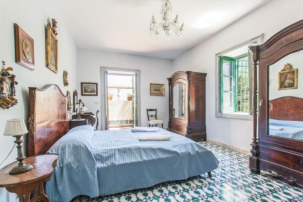 Photo of Bedroom in Venetico