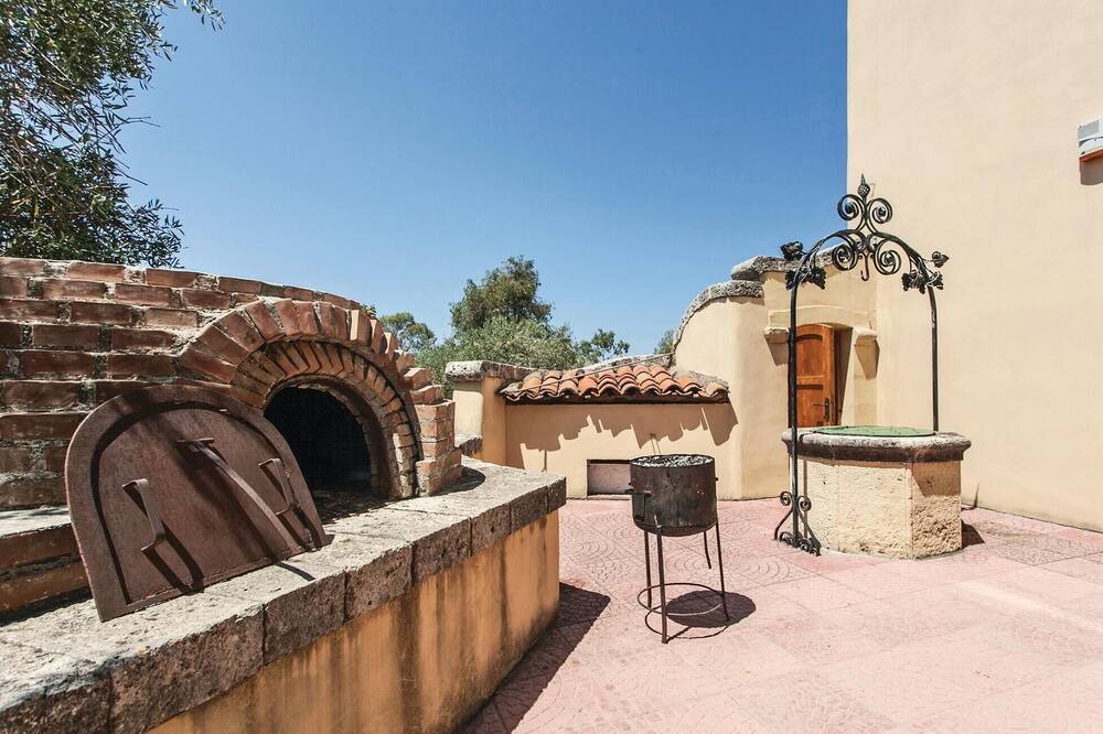 Photo of Outdoor in Venetico