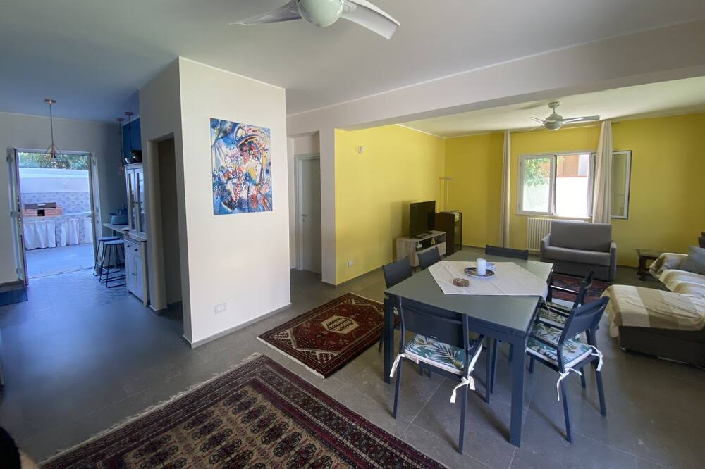 Photo of Livingroom in Sferracavallo