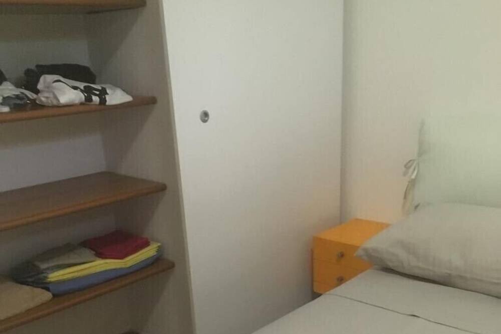 Photo of Bedroom in Campofelice di Roccella