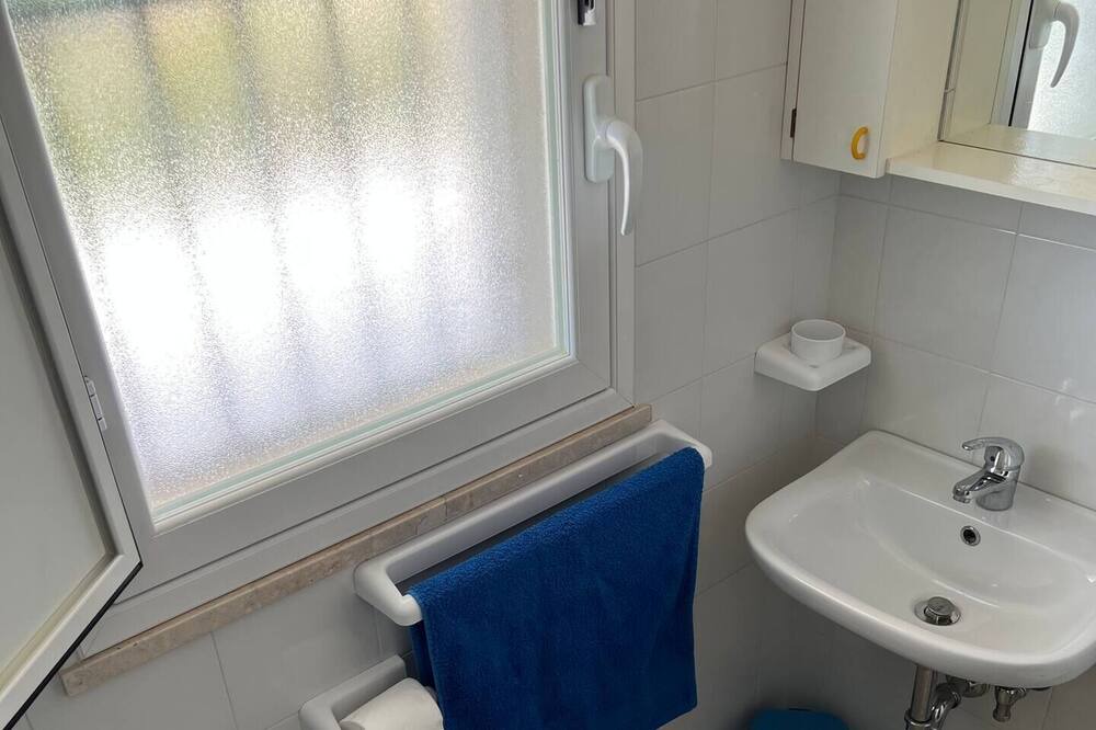 Photo of Bathroom in Rilievo