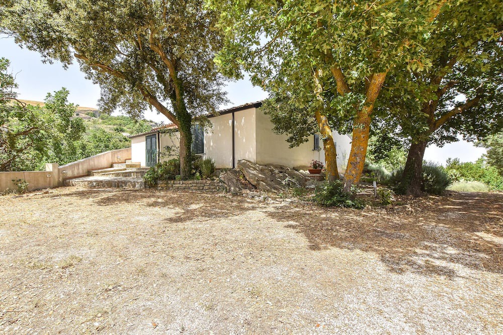 Photo of Outdoor in Corleone