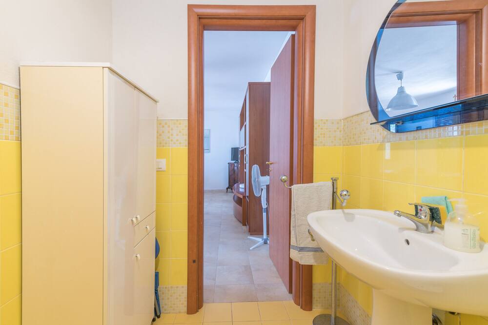 Photo of Bathroom in Gallina