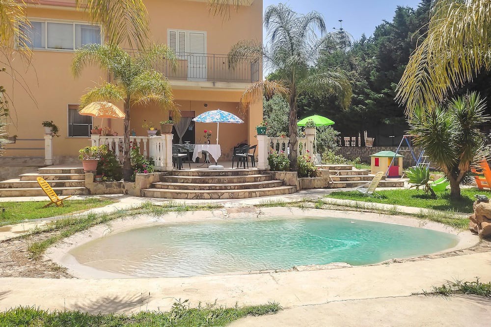 Photo of Outdoor in Partinico