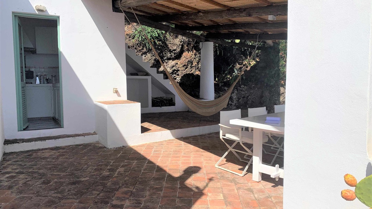 Photo of Patio Balcony in Santa Marina Salina
