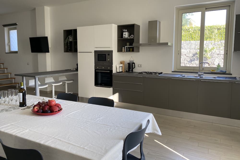 Photo of Kitchen in Archi
