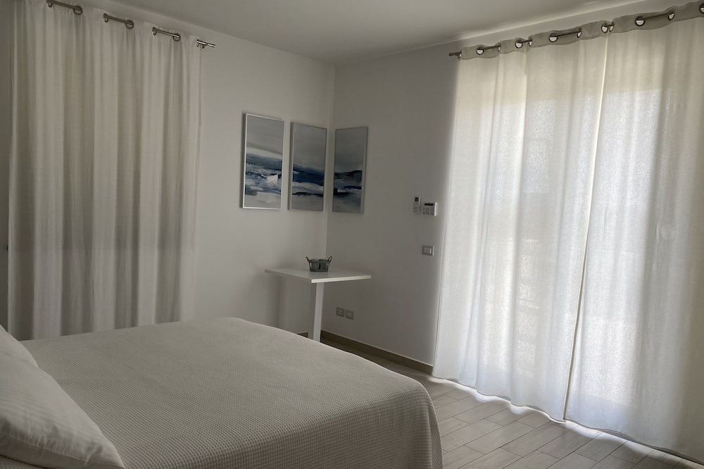 Photo of Bedroom in Archi