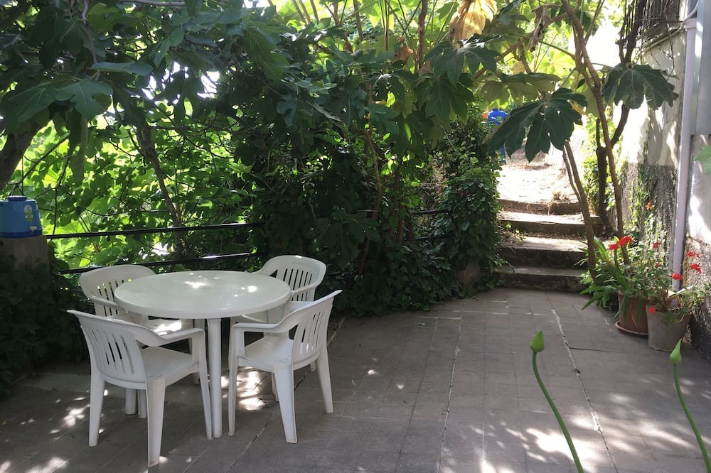 Photo of Patio Balcony in Castell'Umberto