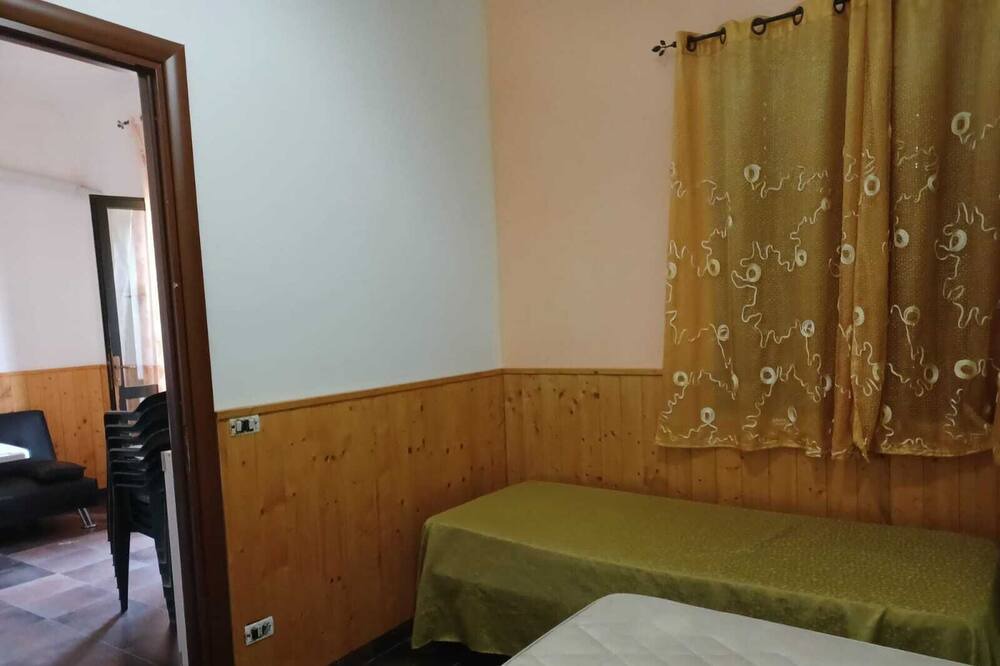 Photo of Bedroom in Campofelice di Roccella