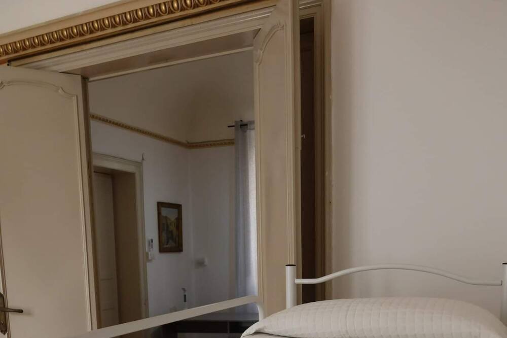 Photo of Bedroom in Avola