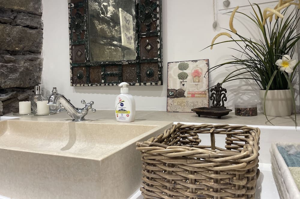 Photo of Bathroom in Gravina di Catania