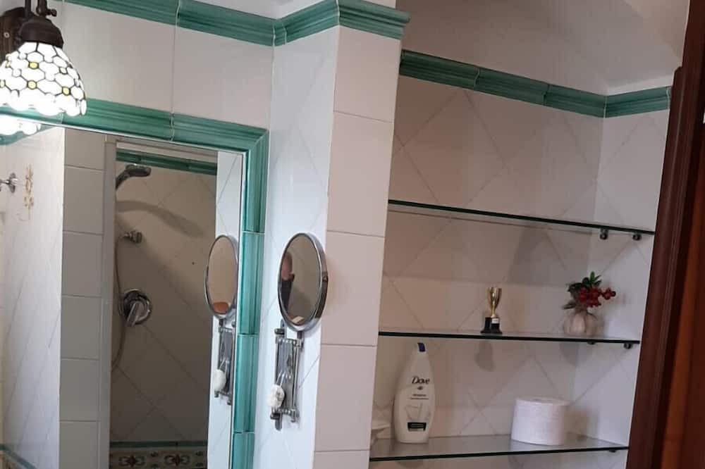 Photo of Bathroom in Ribera