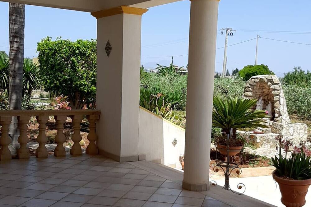 Photo of Patio Balcony in Ribera