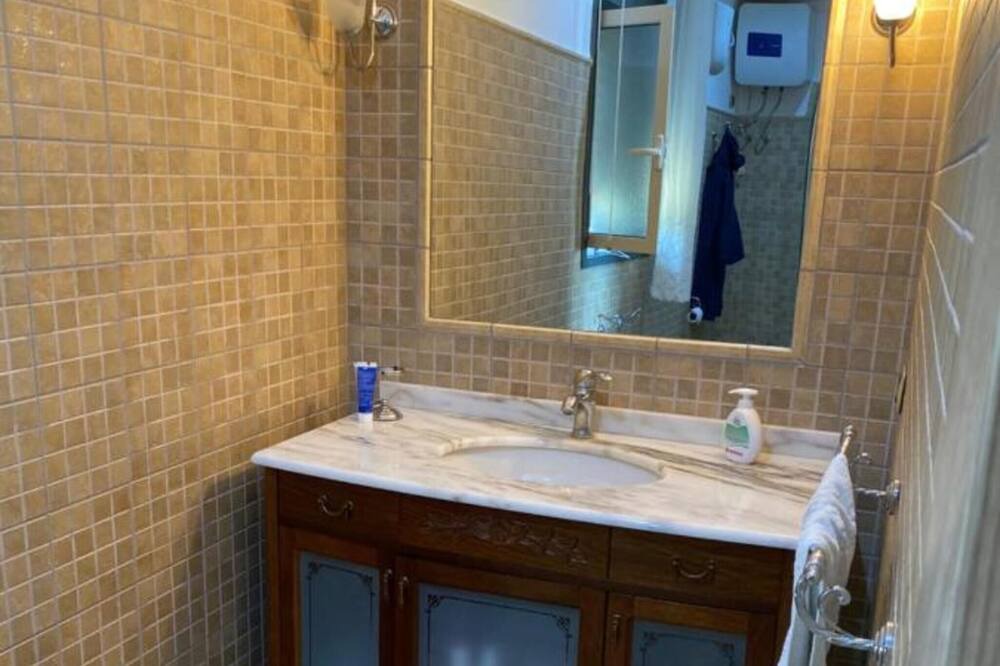Photo of Bathroom in Fiumenaro