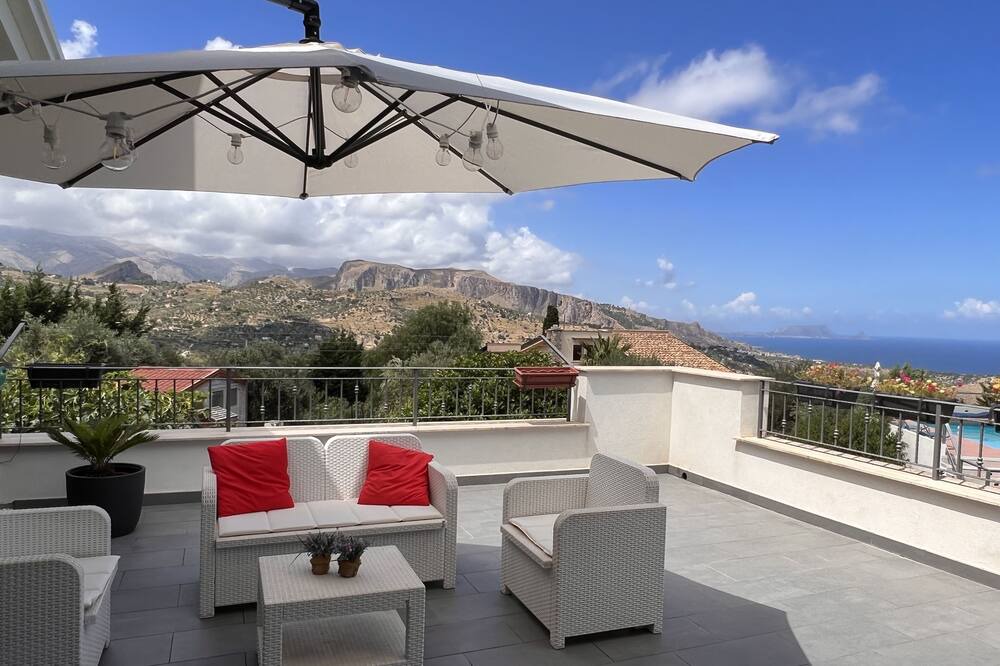 Photo of Patio Balcony in Termini Imerese