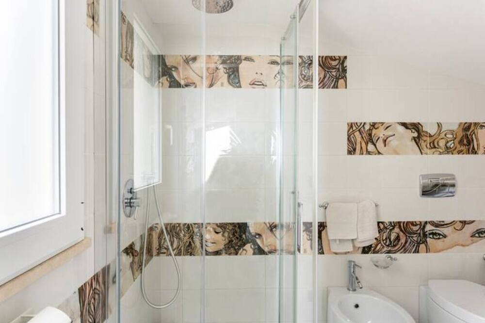 Photo of Bathroom in Termini Imerese