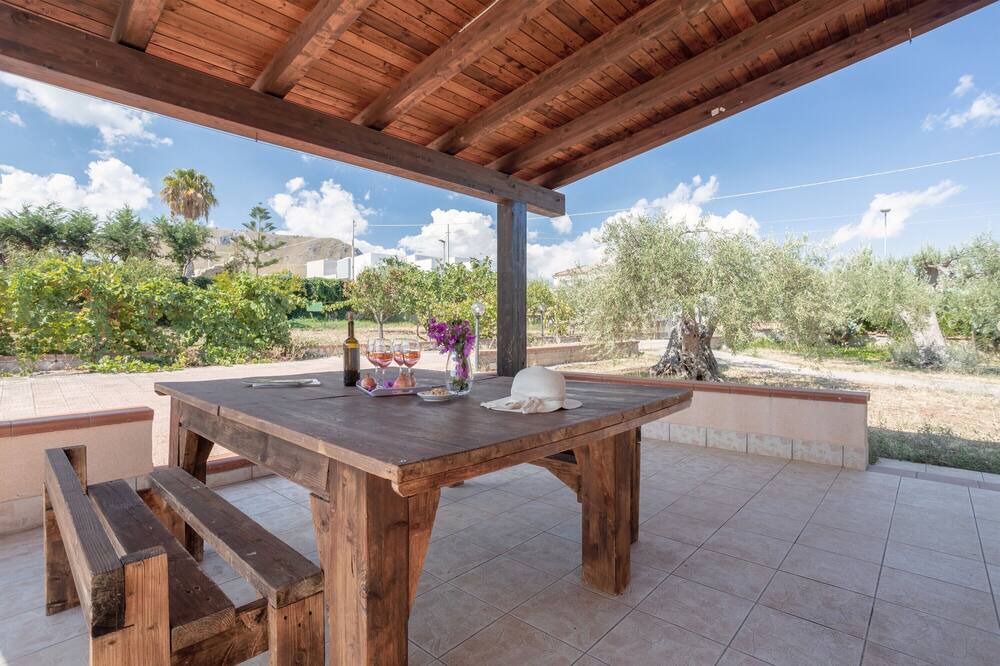 Photo of Patio Balcony in Torre Colonna-sperone