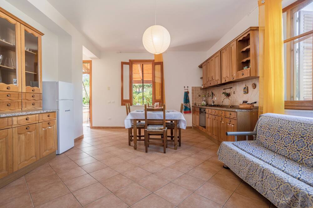 Photo of Livingroom in Torre Colonna-sperone