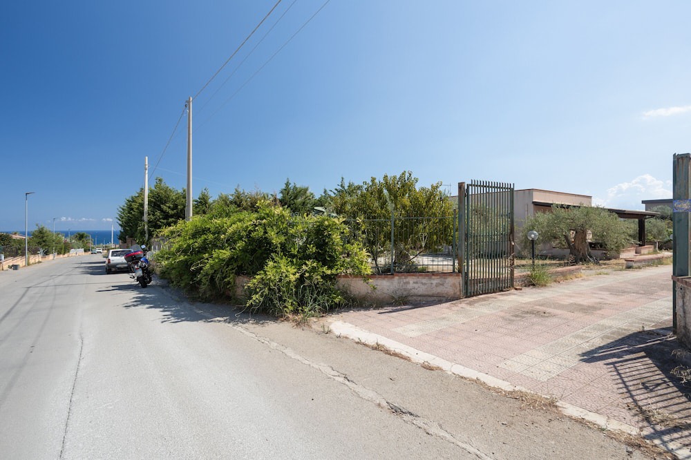 Photo of Others in Torre Colonna-sperone