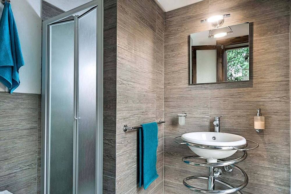Photo of Bathroom in Rosolini