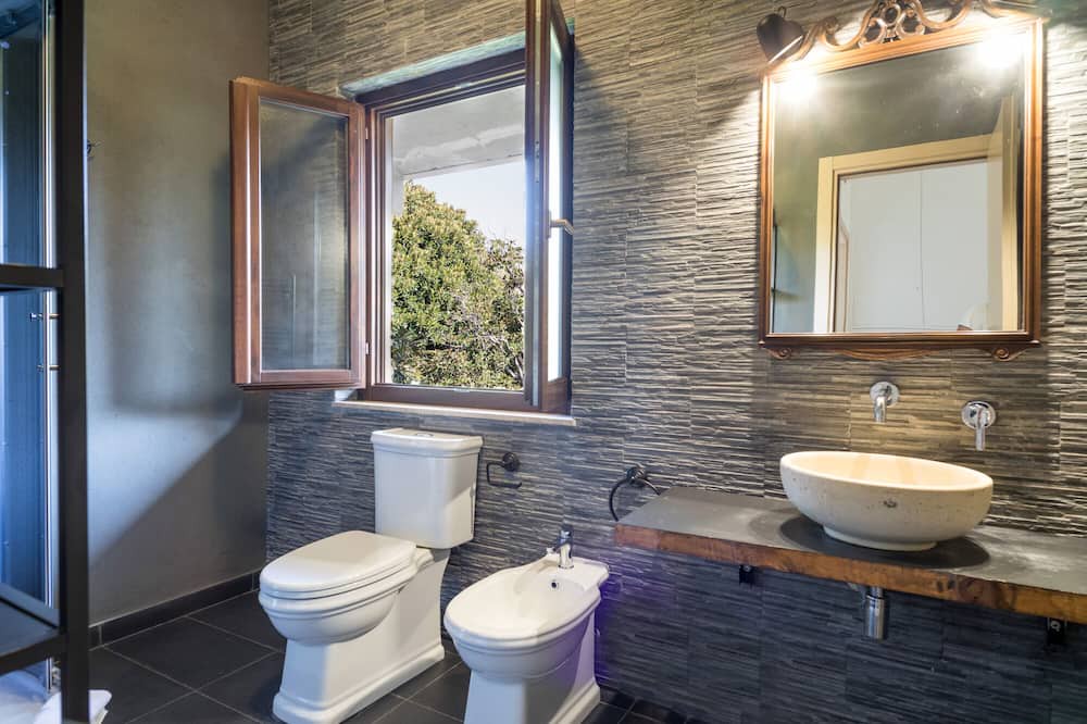 Photo of Bathroom in Gravina di Catania