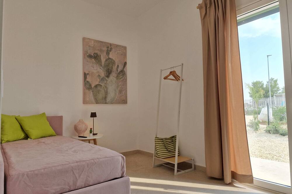 Photo of Bedroom in Brucoli
