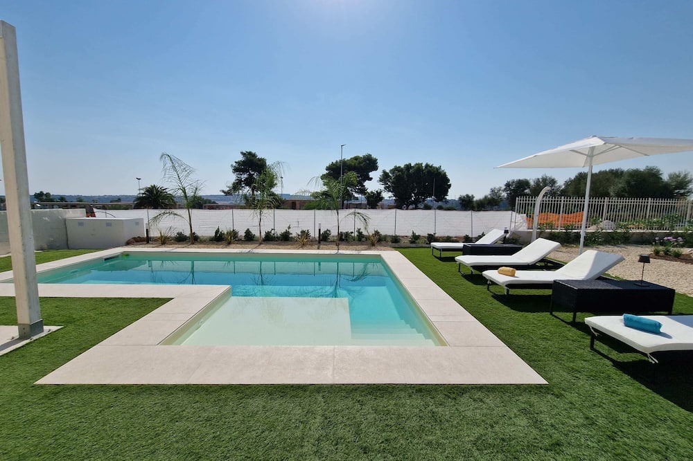 Photo of Outdoor in Brucoli