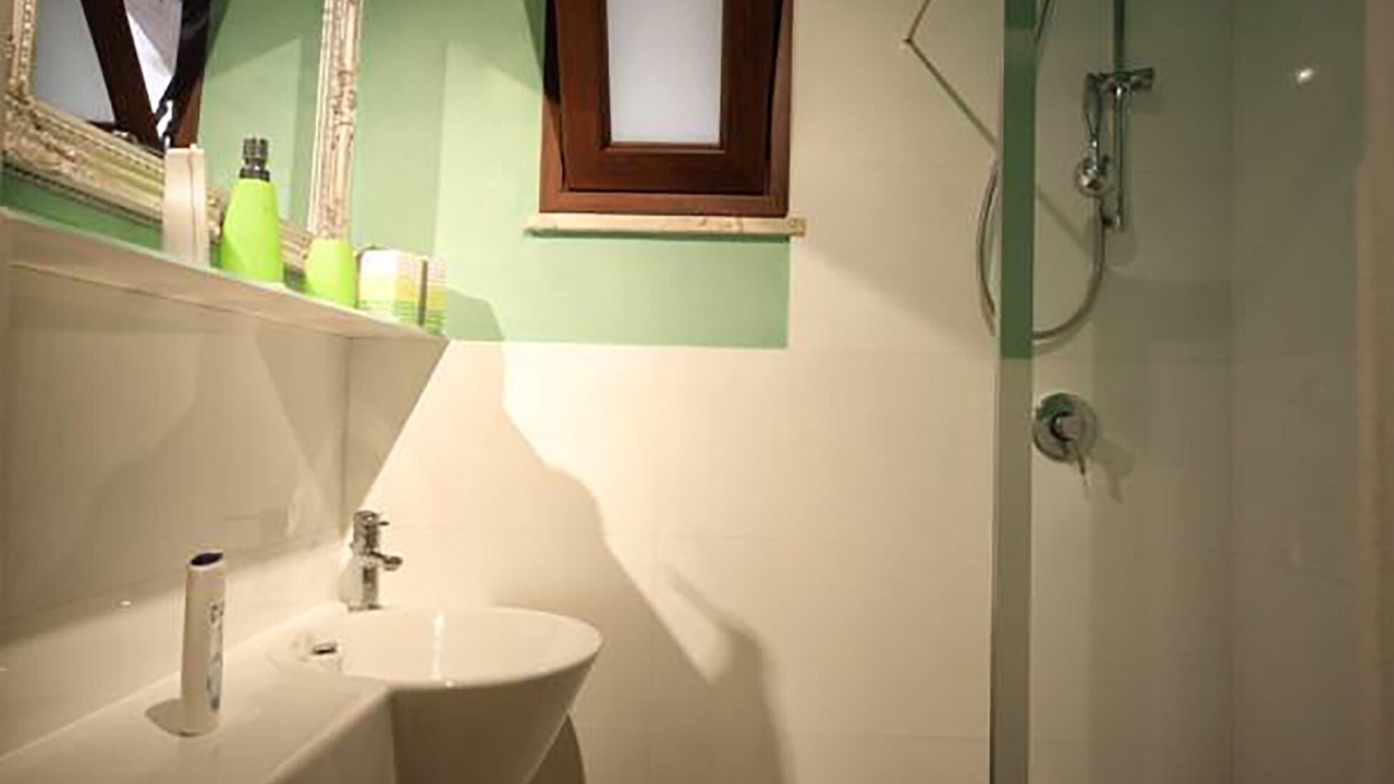 Photo of Bathroom in Trapani City Centre