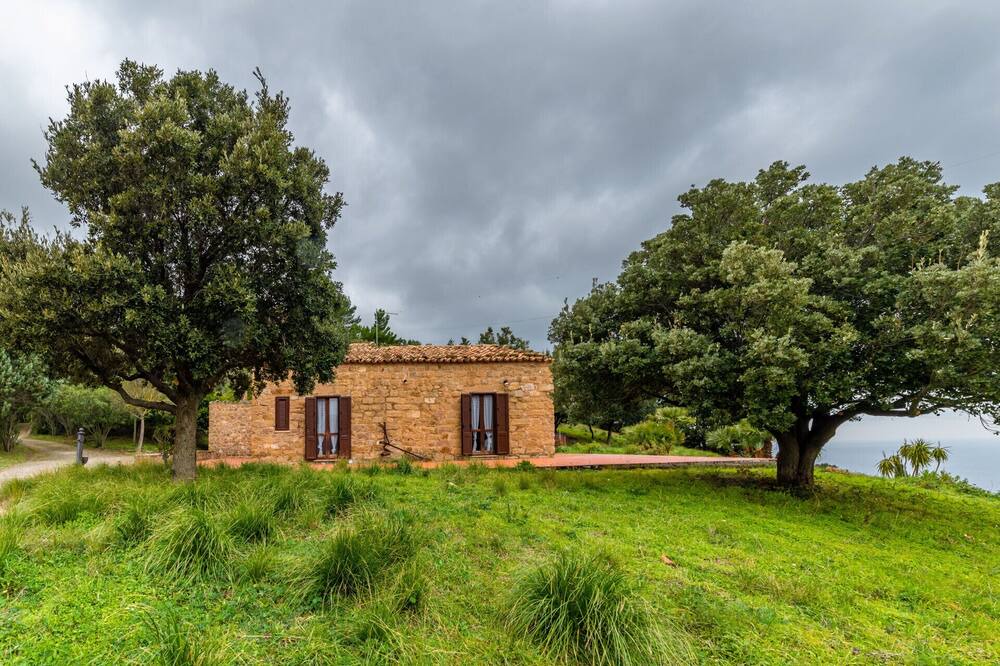Photo of Outdoor in Reitano