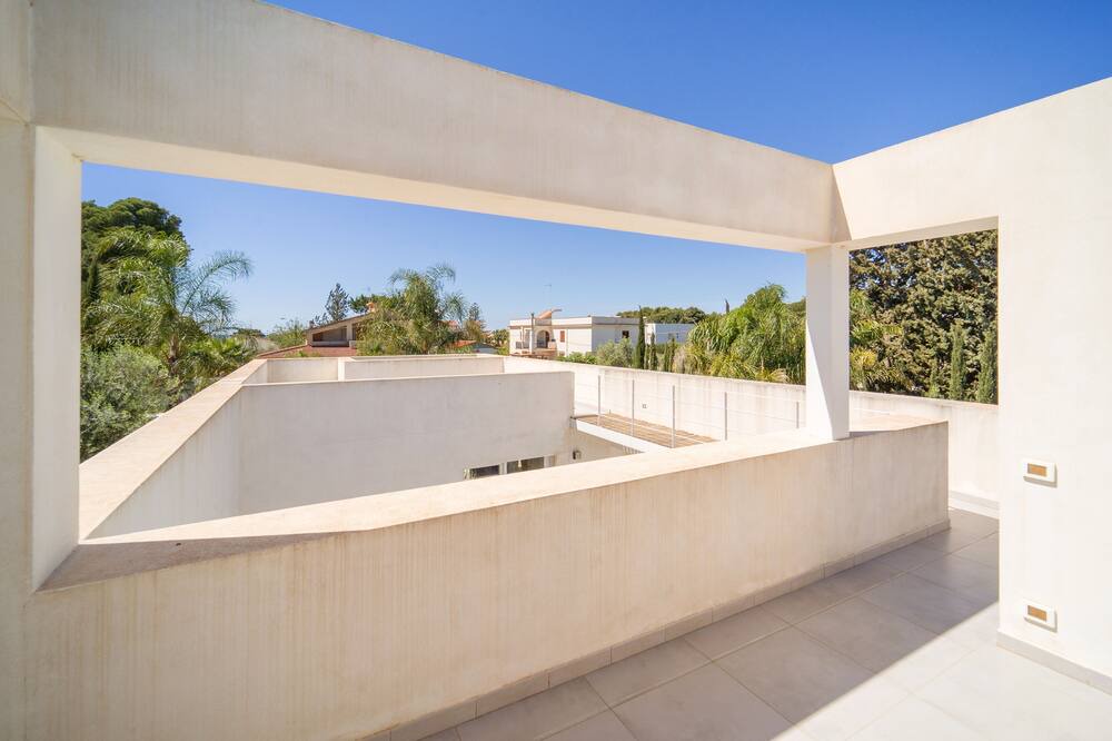 Photo of Patio Balcony in Contrada Fiori Sud