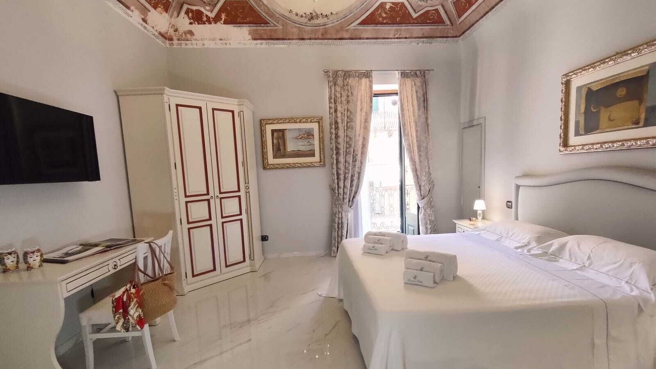 Photo of Bedroom in Lipari Historic Centre