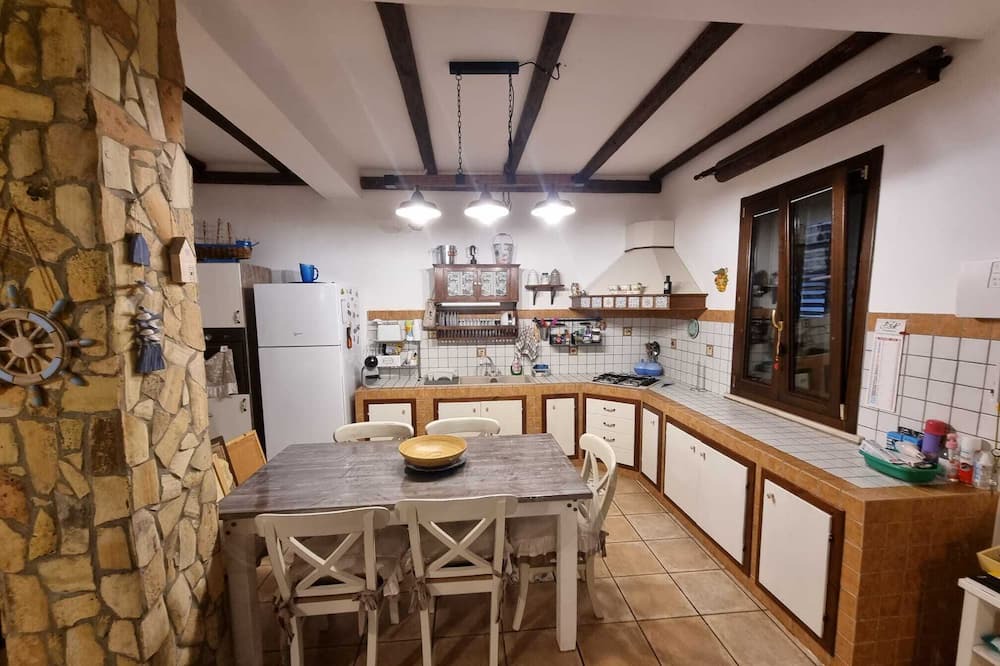 Photo of Kitchen in Gallina