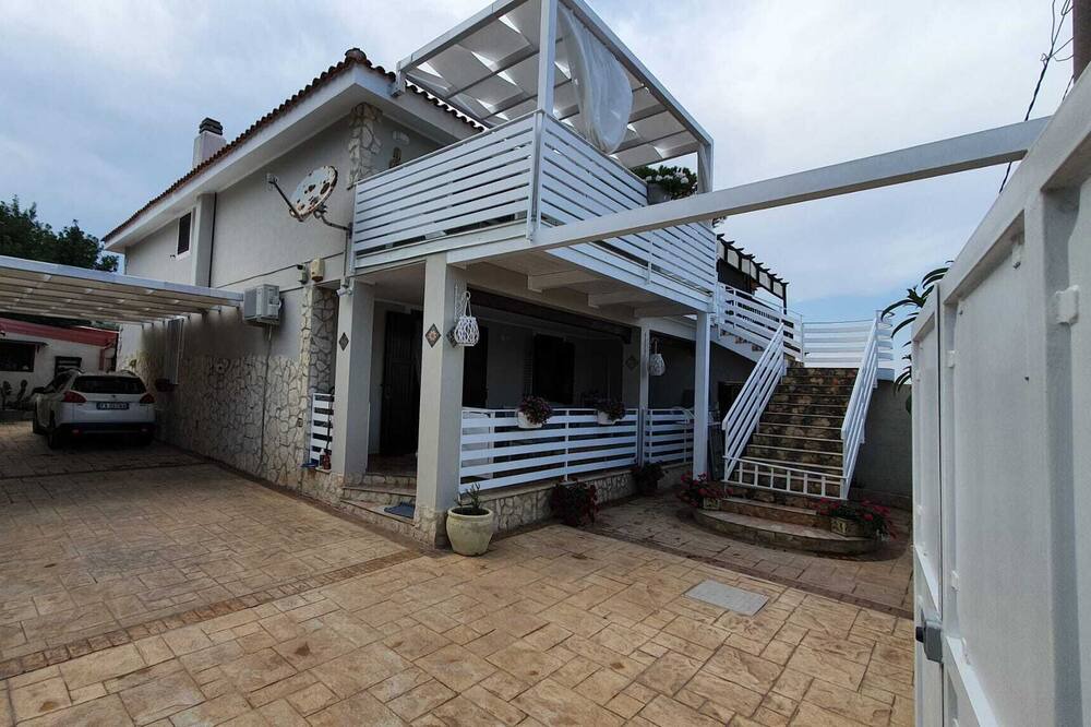 Photo of Outdoor in Gallina