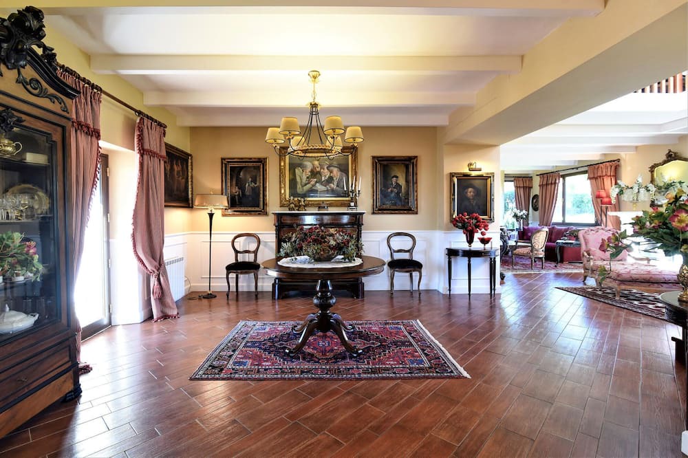 Photo of Bedroom in Macchia