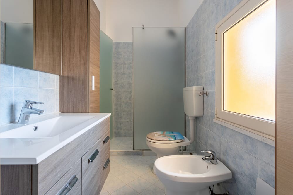 Photo of Bathroom in Aspra