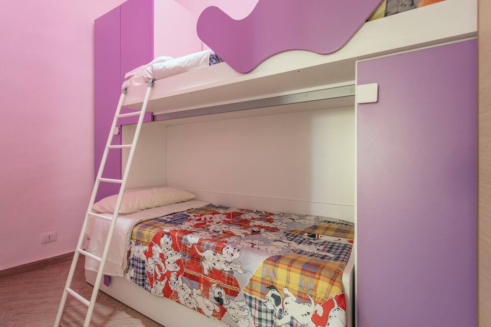 Photo of Bedroom in Aspra