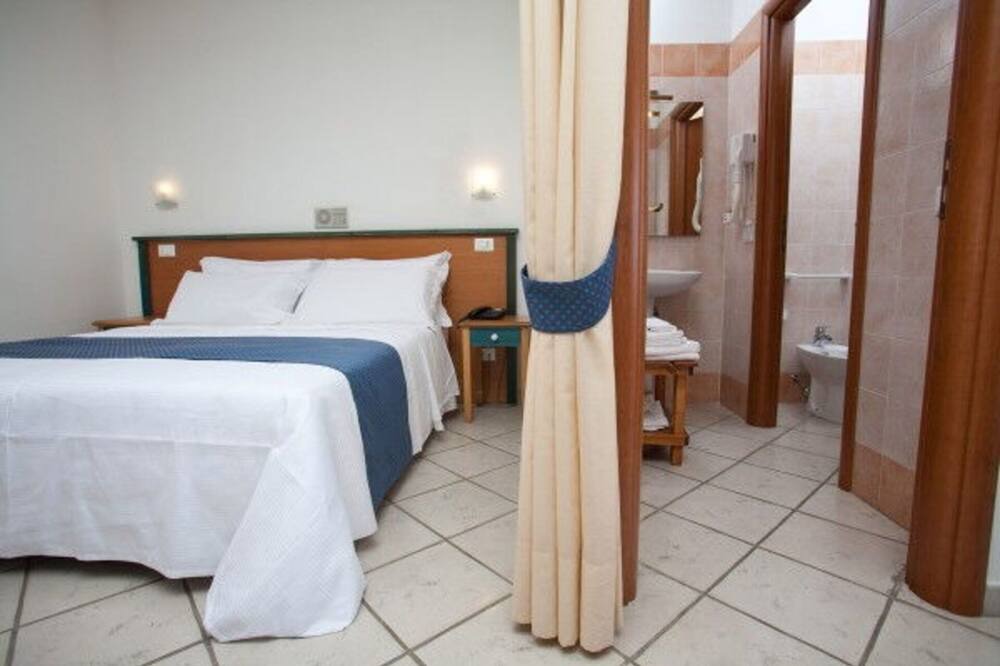 Photo of Bedroom in Scoglitti