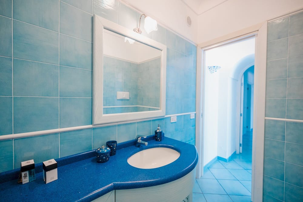 Photo of Bathroom in Marina Piccola