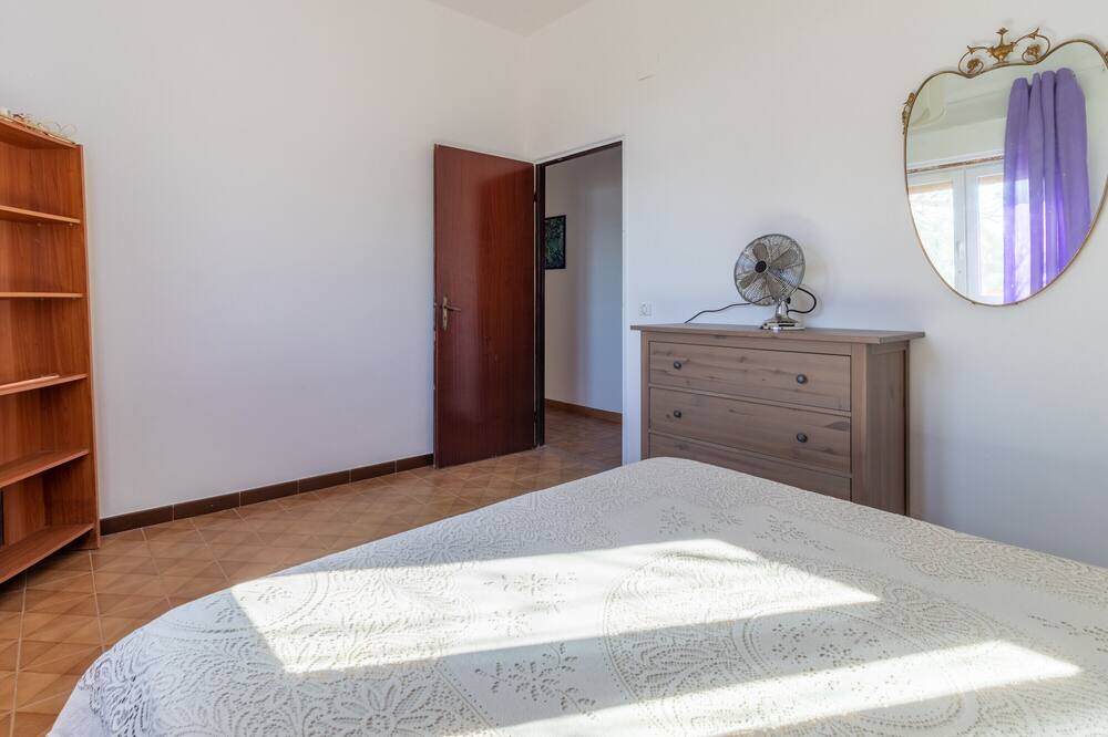 Photo of Bedroom in Acate