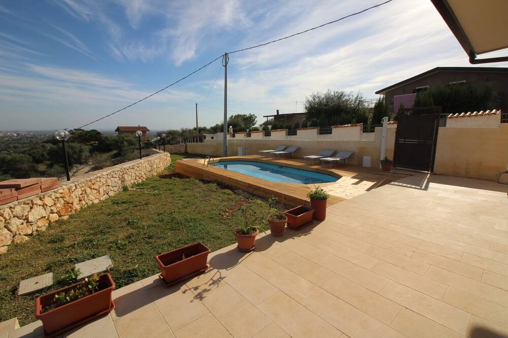 Photo of Outdoor in Floridia
