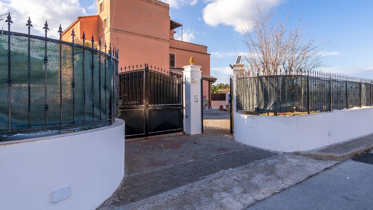 Photo of Outdoor in Tiche