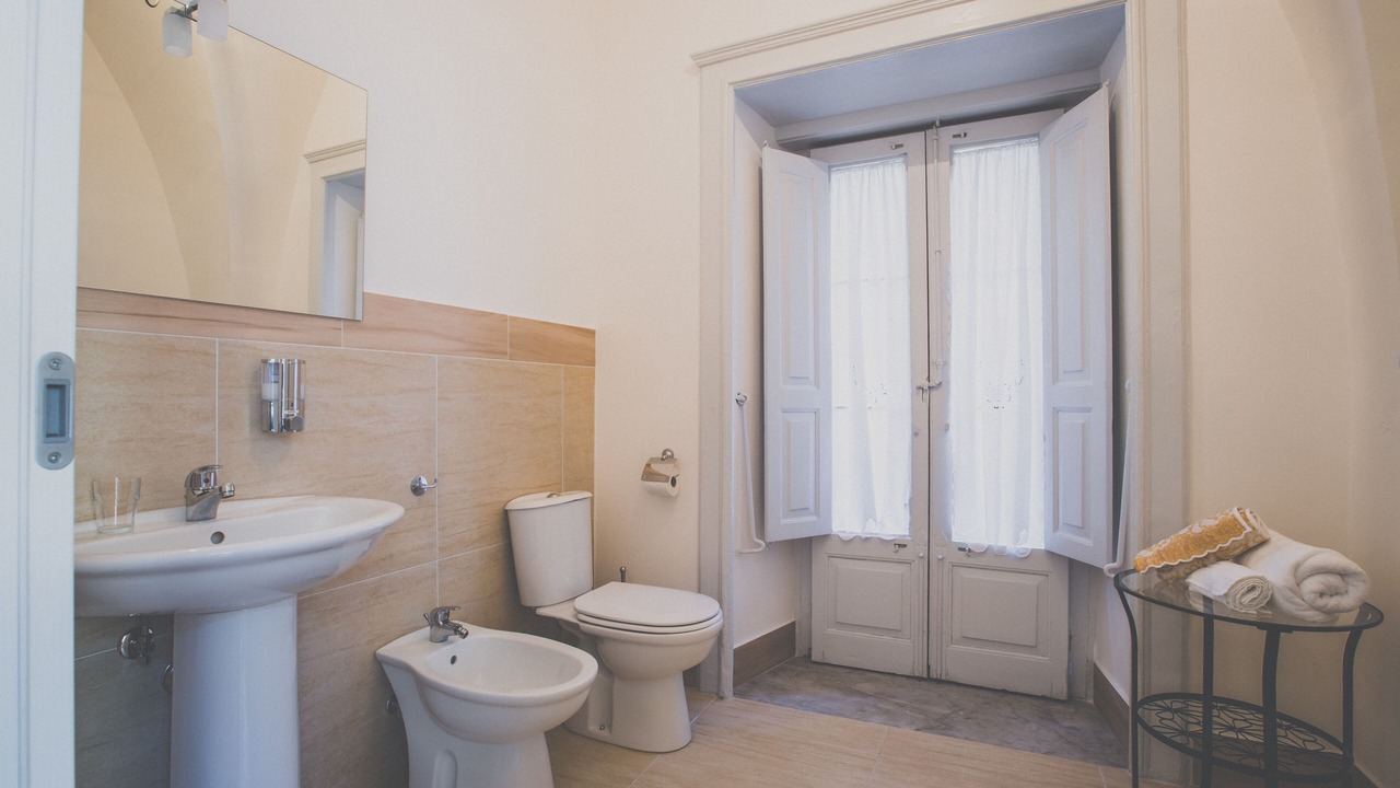 Photo of Bathroom in Old Town