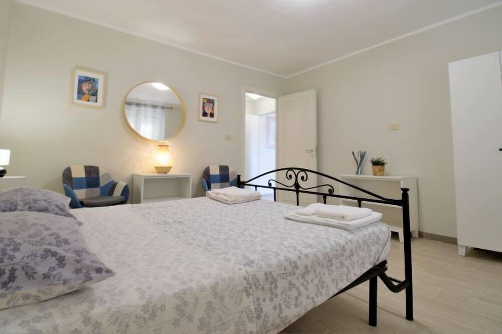 Photo of Bedroom in Mitogio