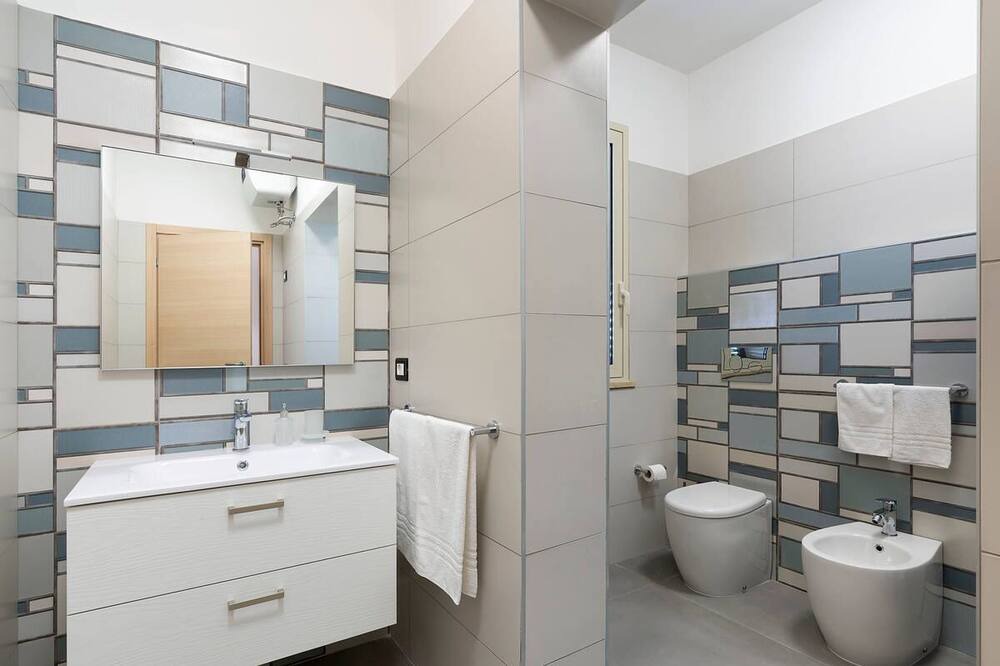 Photo of Bathroom in Noto Marina
