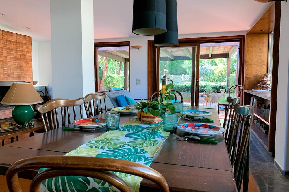 Photo of Livingroom in Partanna