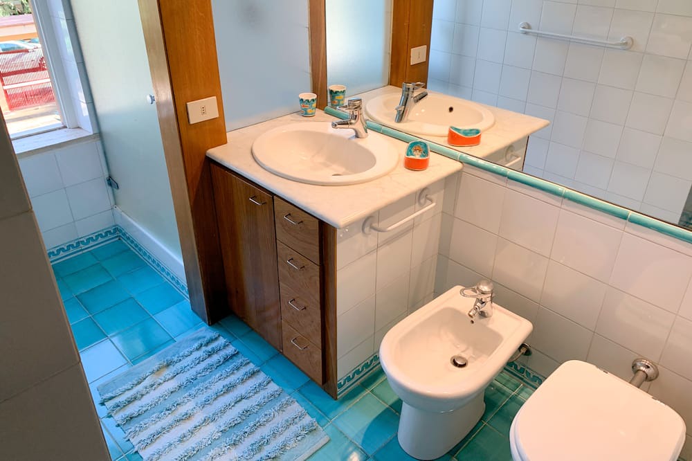 Photo of Bathroom in Partanna