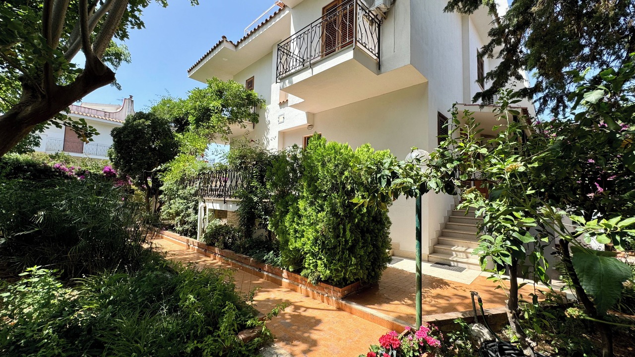Photo of Outdoor in Carini